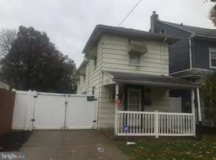 4413 McMenamy St, Philadelphia, PA 19136