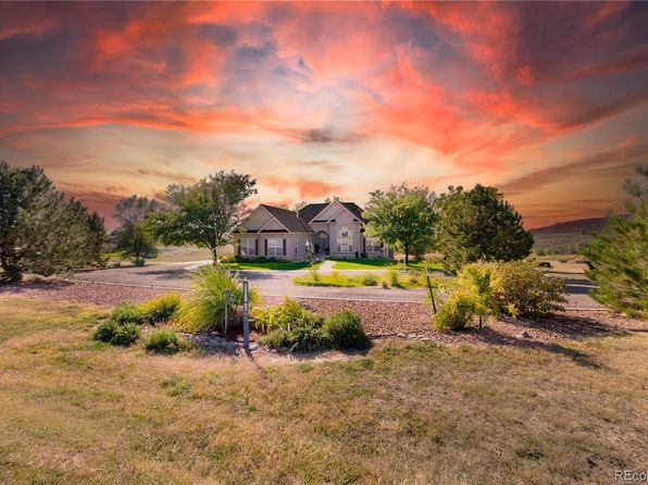 19 Saddle Ridge Drive, Fort Morgan, CO 80701