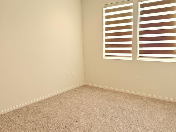 5th image of 2450 E Lincoln Ave #5