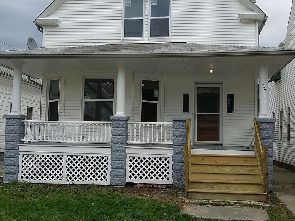 1st image of 3711 W 42nd St