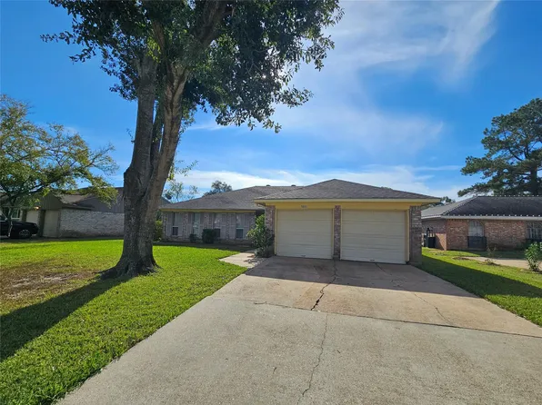 5031 Whispering Falls Dr, Houston, TX 77084