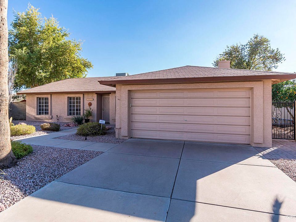 1st image of 3725 E Rockwood Dr