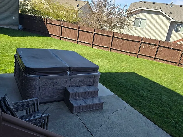 3733 N Cleveland Ct — Photo 8