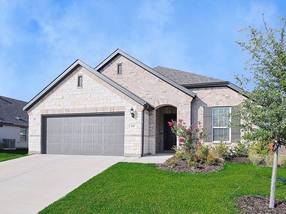 1st image of 141 Rockin River Dr