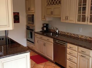 647 Por La Mar Cir UNIT B, Santa Barbara, CA 93103