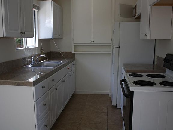 2nd image of 3528 College Ave