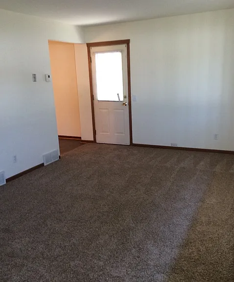 Spacious Units — Photo 18