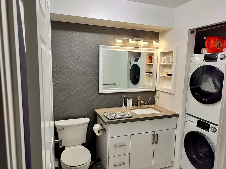 In unit washer and dryer