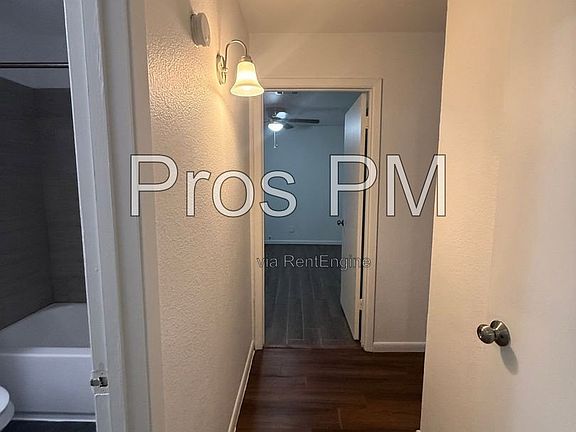 5th image of 410 Bryan St APT 12