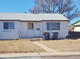 236 Hynds Ave, Cheyenne, WY 82007