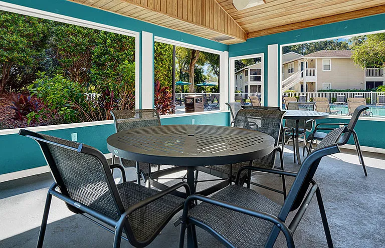 Paddock Place Apartment Homes — Photo 19