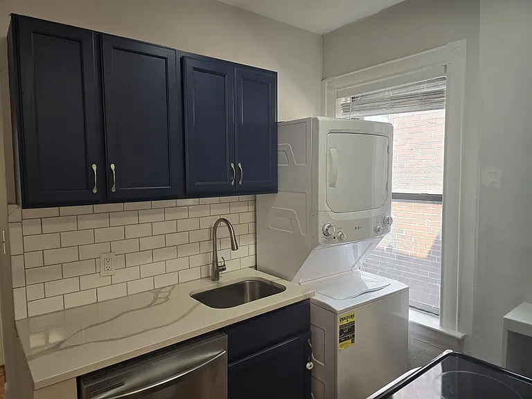 3427 Juniata St #2 — Photo 2