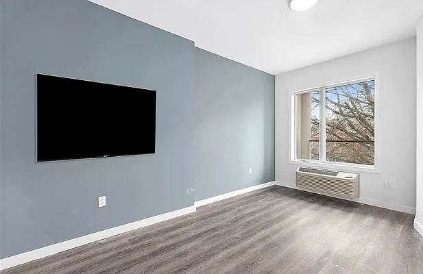 Rented by Elmekies Equities | media 3