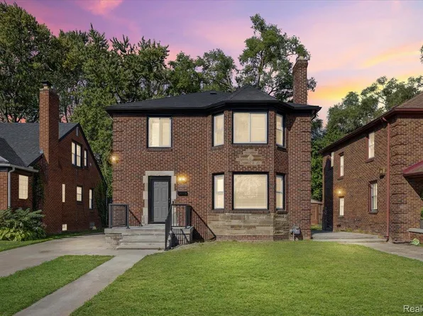 18237 Lesure St, Detroit, MI 48235