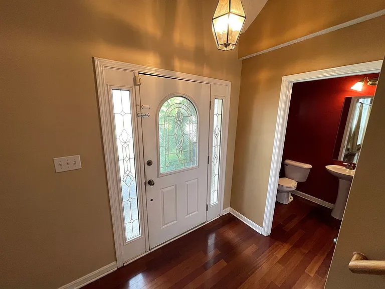 3914 Stone Hollow Dr — Photo 5