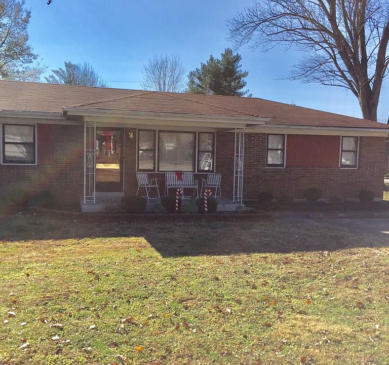 1st image of 313 Hillbrook Dr