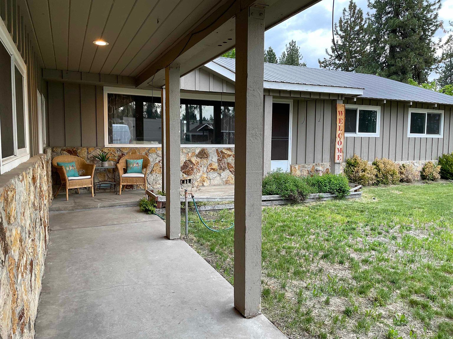 160 Riverwood Dr, Chester, CA 96020 | Zillow