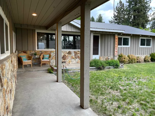 160 Riverwood Dr, Chester, CA 96020