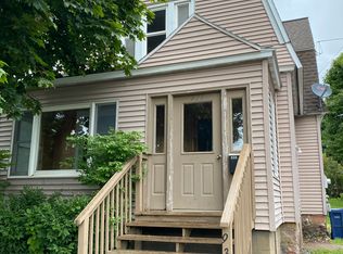 935 Quincy St, Hancock, MI 49930