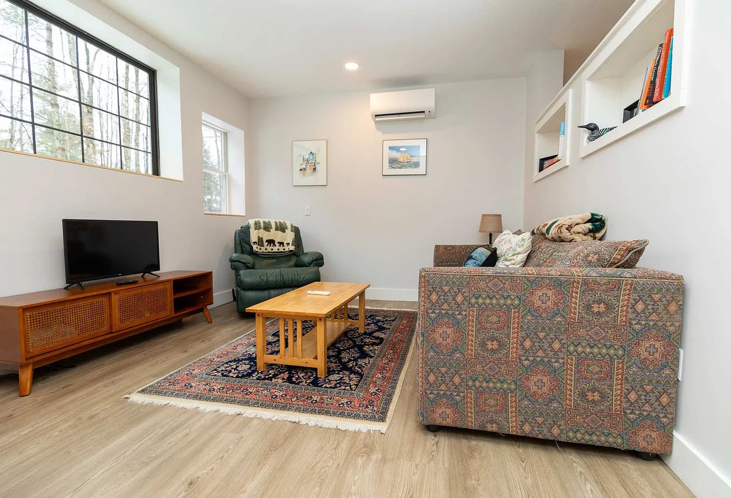 1 bed, 1.0 bath, 1496 sqft, $3,315 — Photo 3
