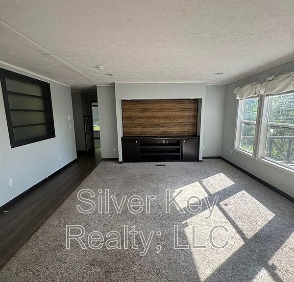 758 County Road 319 — Photo 7
