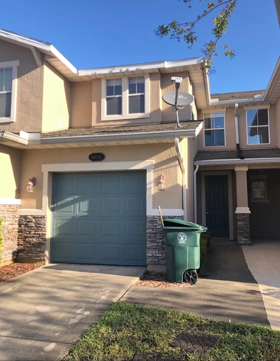 Building Photo - 8855 Inlet Bluff Dr