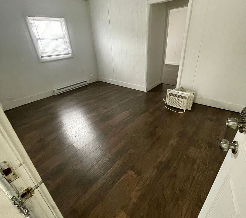1st image of 2307 1/2 W Charles St APT A