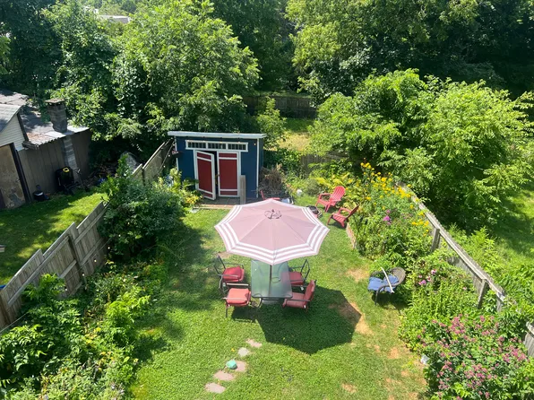 441 Saint Paul St, Burlington, VT 05401