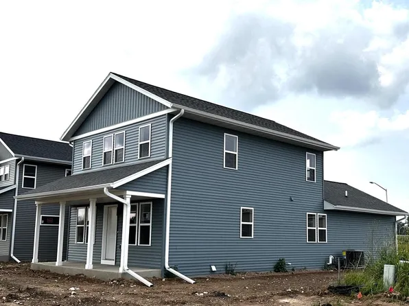 1053 Fairway COURT, Sheboygan Falls, WI 53085