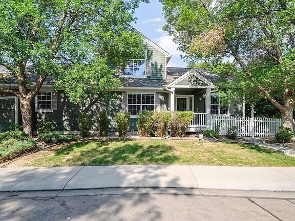 2nd image of 811 Snowberry St
