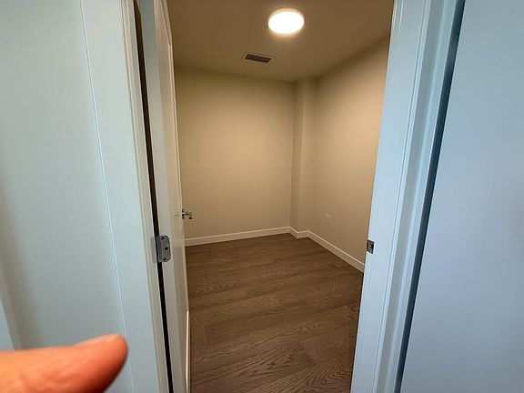 4th image of 6138 Birney Ave #1114