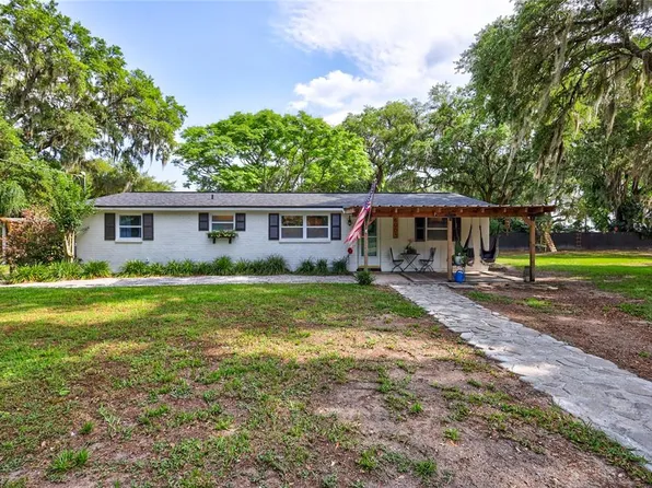 6005 Yukon Rd, Dover, FL 33527