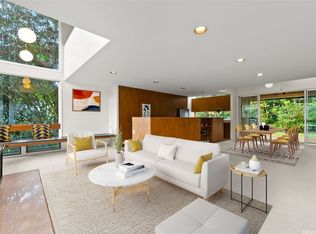 156 Forest Ridge Way, Honolulu, HI 96822