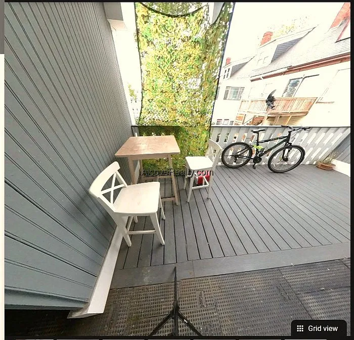 3 bed, 2.0 bath, $4,850 — Photo 1