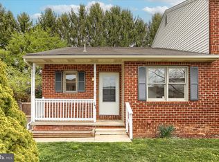 17 Brian Dr, Carlisle, PA 17015