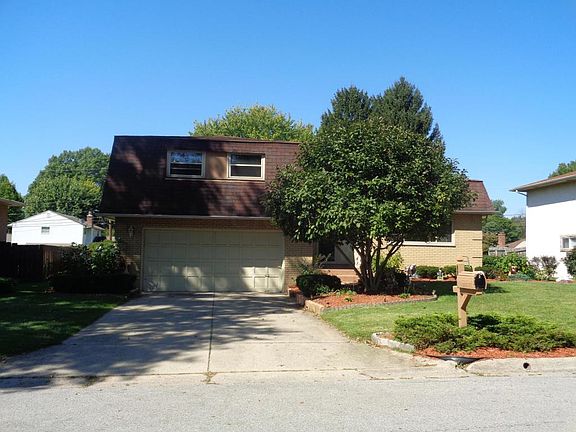 4th image of 1361 Knollwood Dr E