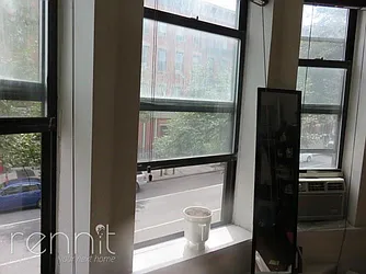 Rented by Rennit Inc.