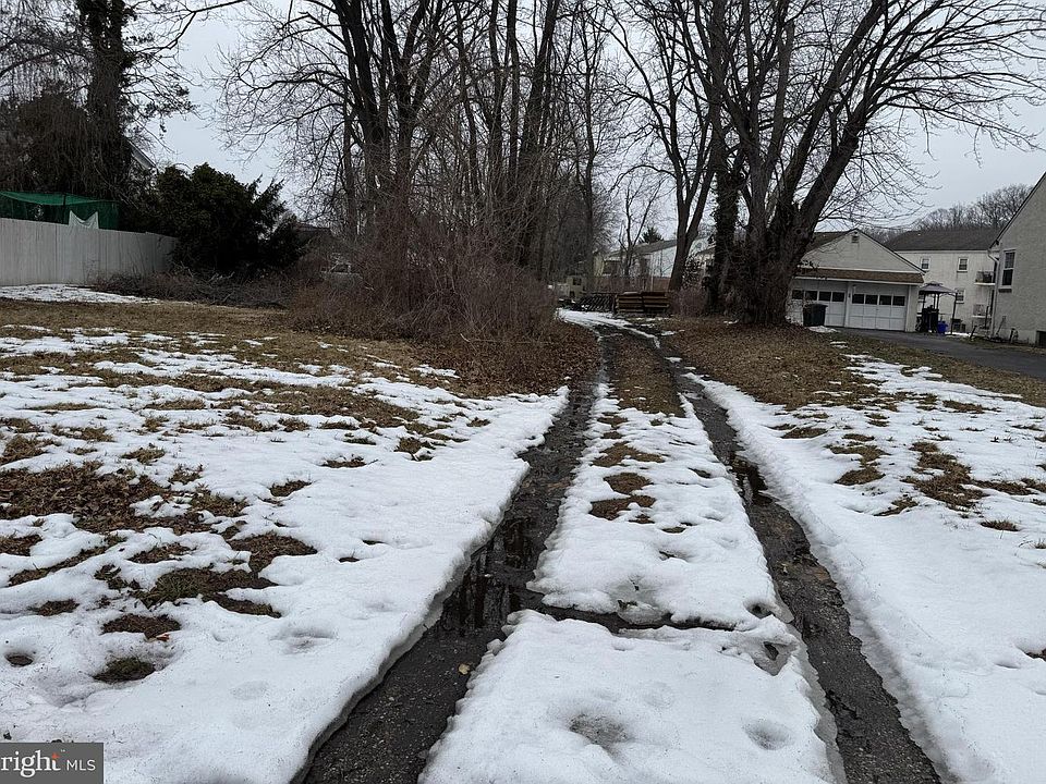 2nd image of 202-203 Sycamore Ave