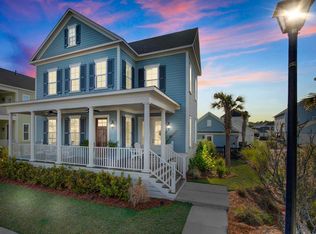 1565 Banning St, Mount Pleasant, SC 29466