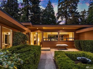 1249 Evergreen Point Rd, Medina, WA 98039