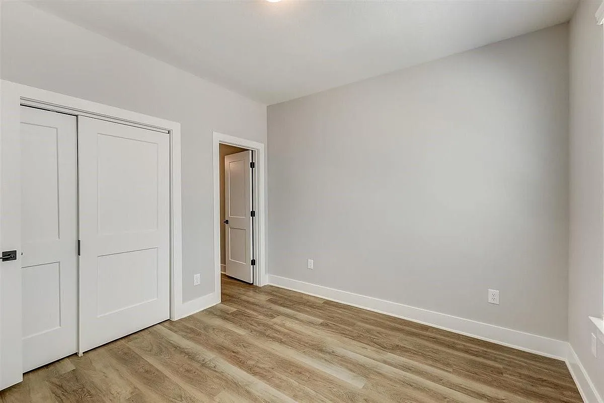 2 bed, 2.0 bath, 1148 sqft, $1,995 — Photo 4