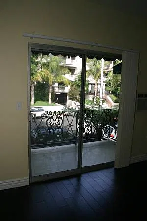 8130 Norton Ave, West Hollywood — Photo 3