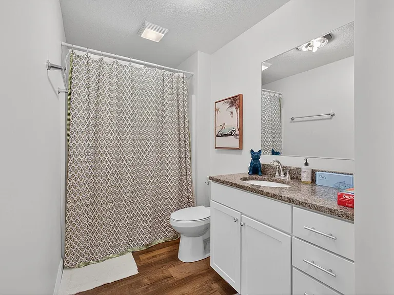 4833 Lauren Ln — Photo 23