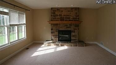 4th image of 179 Duane Ln