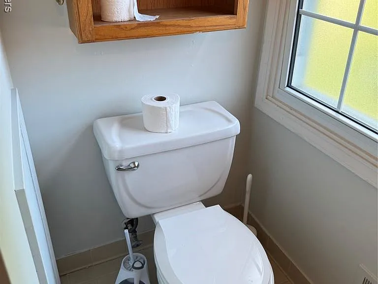 5164 Crowfoot Dr — Photo 28