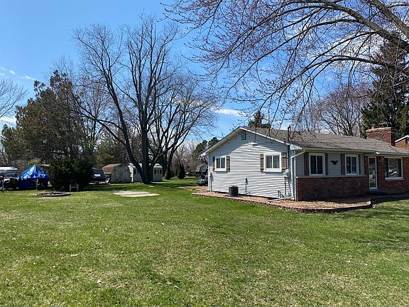 3rd image of 6212 Kinyon Dr
