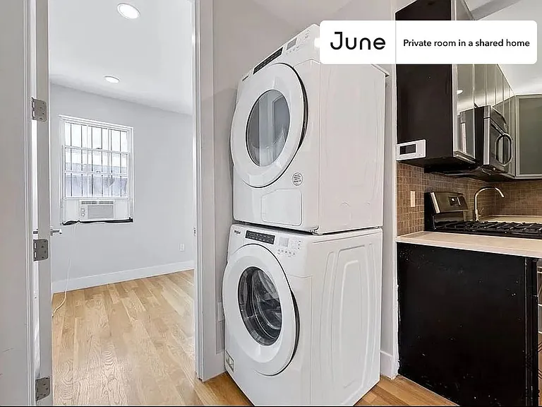 21 Carlton Ave #C — Photo 8