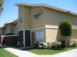 1466 Bonair Rd APT 12, Vista, CA 92084