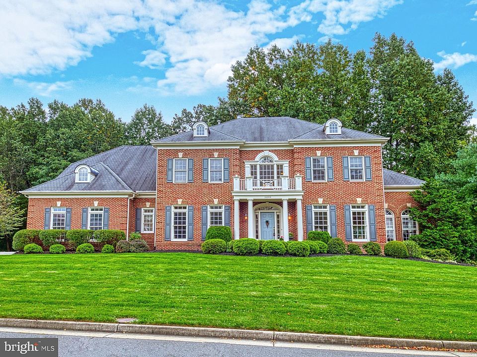 1st image of 12399 English Garden Ct
