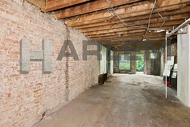 Sold by Harlem Lofts